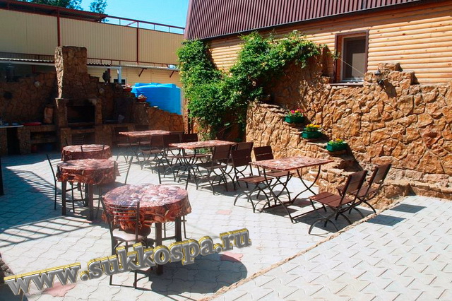 Джемете гостевой дом "Виктория" зона отдыха с барбекю